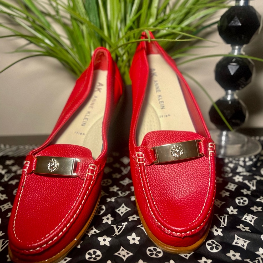 Anne Klein iflex loafers